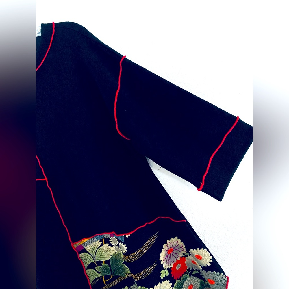 IC Connie K Lagenlook Asian Print Top Asymmetrical Artsy Black Red Blouse - Picture 5 of 9
